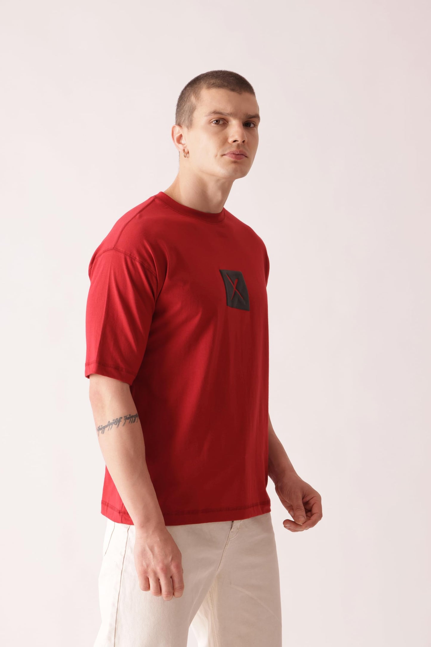 Starton Apparel Oversized and Baggy Fit Black Round Neck Half Sleeve T-Shirt in Pure Cotton Back Graphic Print and Front Print for Men